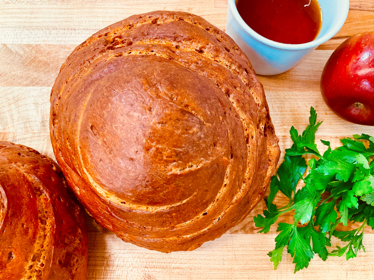 Round Challah - Plain and Raisin