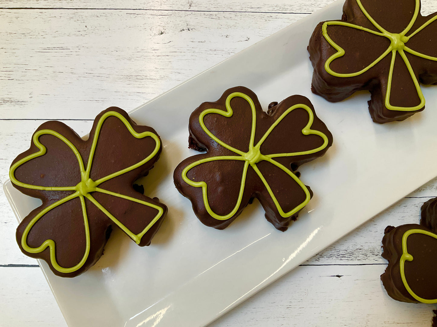 Shamrock Chocolate Cakes - 2pk